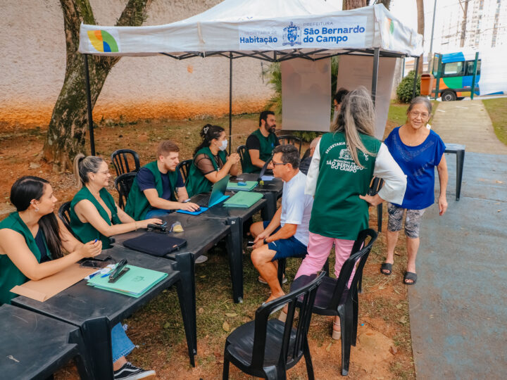 CARAVANA DA REGULARIZAÇÃO FUNDIÁRIA ATENDE MORADORES DE DETROIT E VILA VITÓRIA EM SÃO BERNARDO