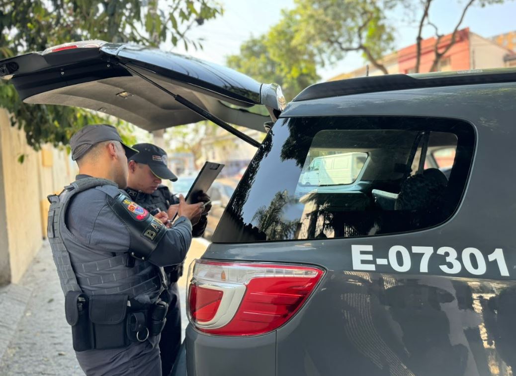 PM PRENDE TRIO APÓS ROUBO A FARMÁCIA QUE LEVOU CANETAS EMAGRECEDORAS E MAIS DE R$ 4,4 MIL