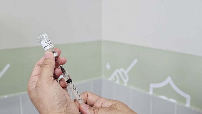 GUARAREMA REFORÇA VACINAÇÃO CONTRA A FEBRE AMARELA EM TODAS AS UNIDADES DE SAÚDE