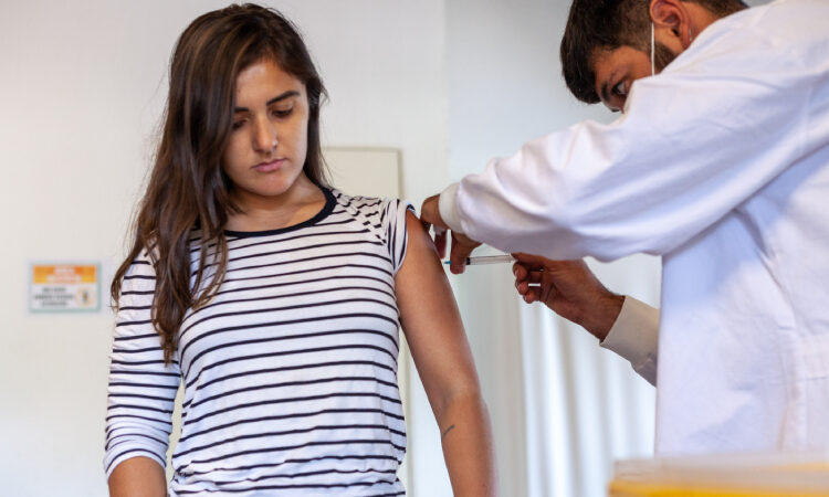 MULTIVACINAÇÃO EM SÃO PAULO SEGUE ATÉ O FIM DO MÊS COM FOCO EM CRIANÇAS E ADOLESCENTES