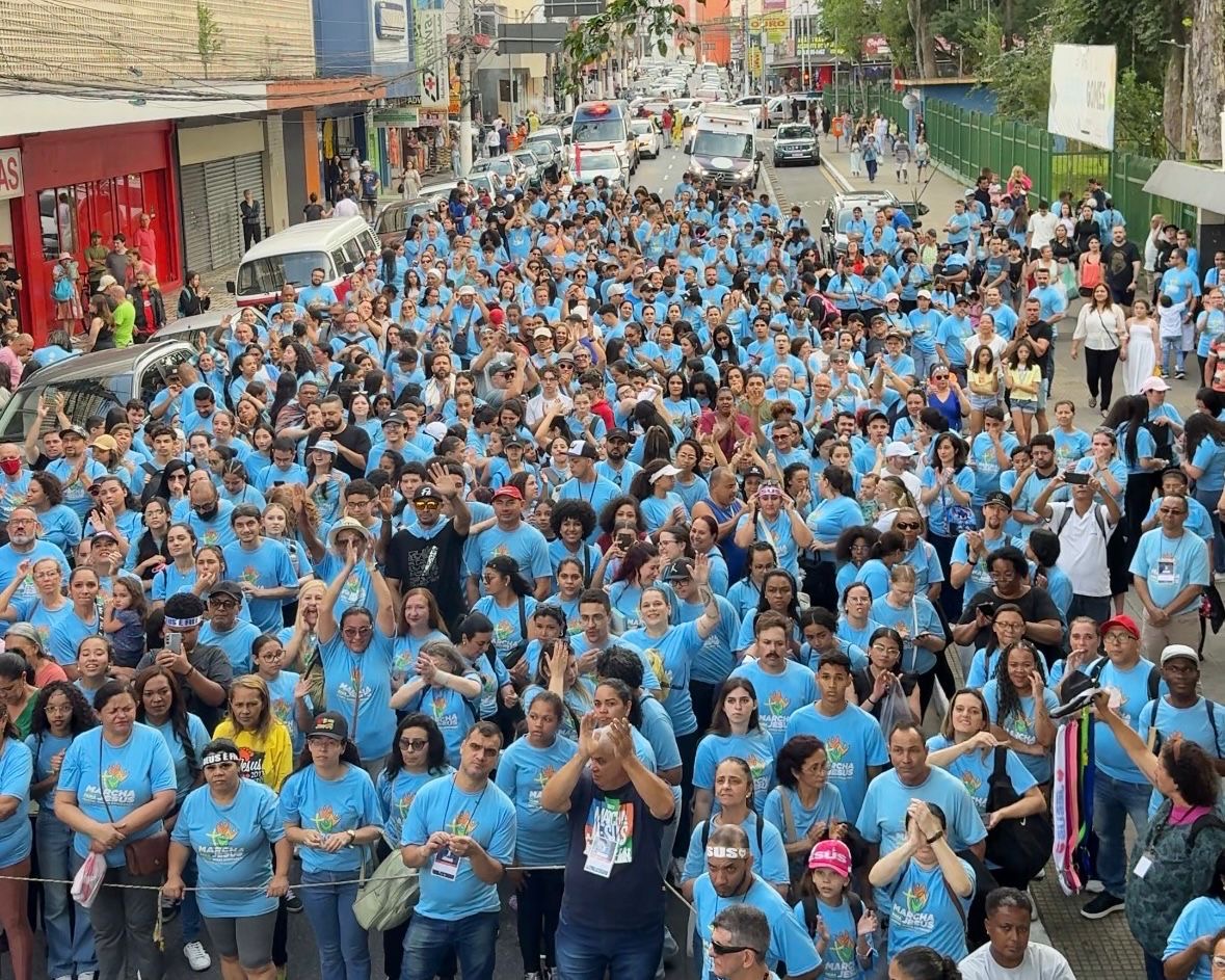MAIS DE 1,5 MIL FIÉIS PARTICIPAM DA MARCHA PARA JESUS 2025 EM SÃO BERNARDO