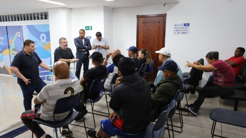 DIADEMA INICIA ENTREGA DE NOVAS LICENÇAS E REORGANIZA O TRABALHO DOS AMBULANTES NO CENTRO