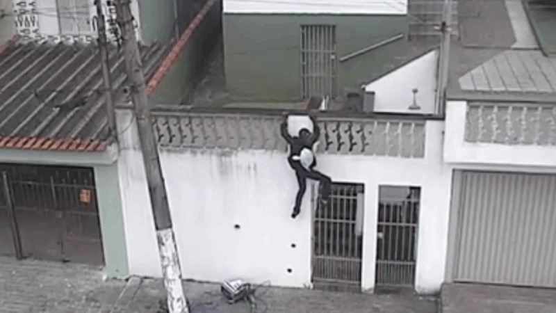 GCM PRENDE HOMEM POR FURTO A RESIDÊNCIA NO BAETA NEVES APÓS FLAGRANTE POR VIDEOMONITORAMENTO