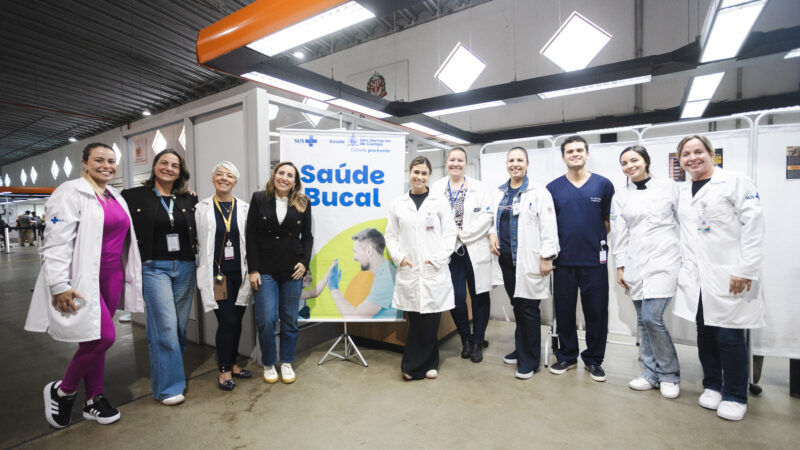 SAÚDE BUCAL: POUPATEMPO DE SÃO BERNARDO RECEBE AÇÃO DE PREVENÇÃO AO CÂNCER BUCAL
