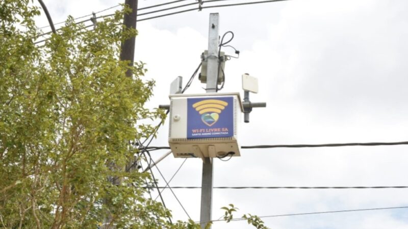 PRAÇA LAMARTINE, NO JARDIM SANTO ANDRÉ, PASSA A OFERECER WI-FI GRATUITO APÓS REFORMA
