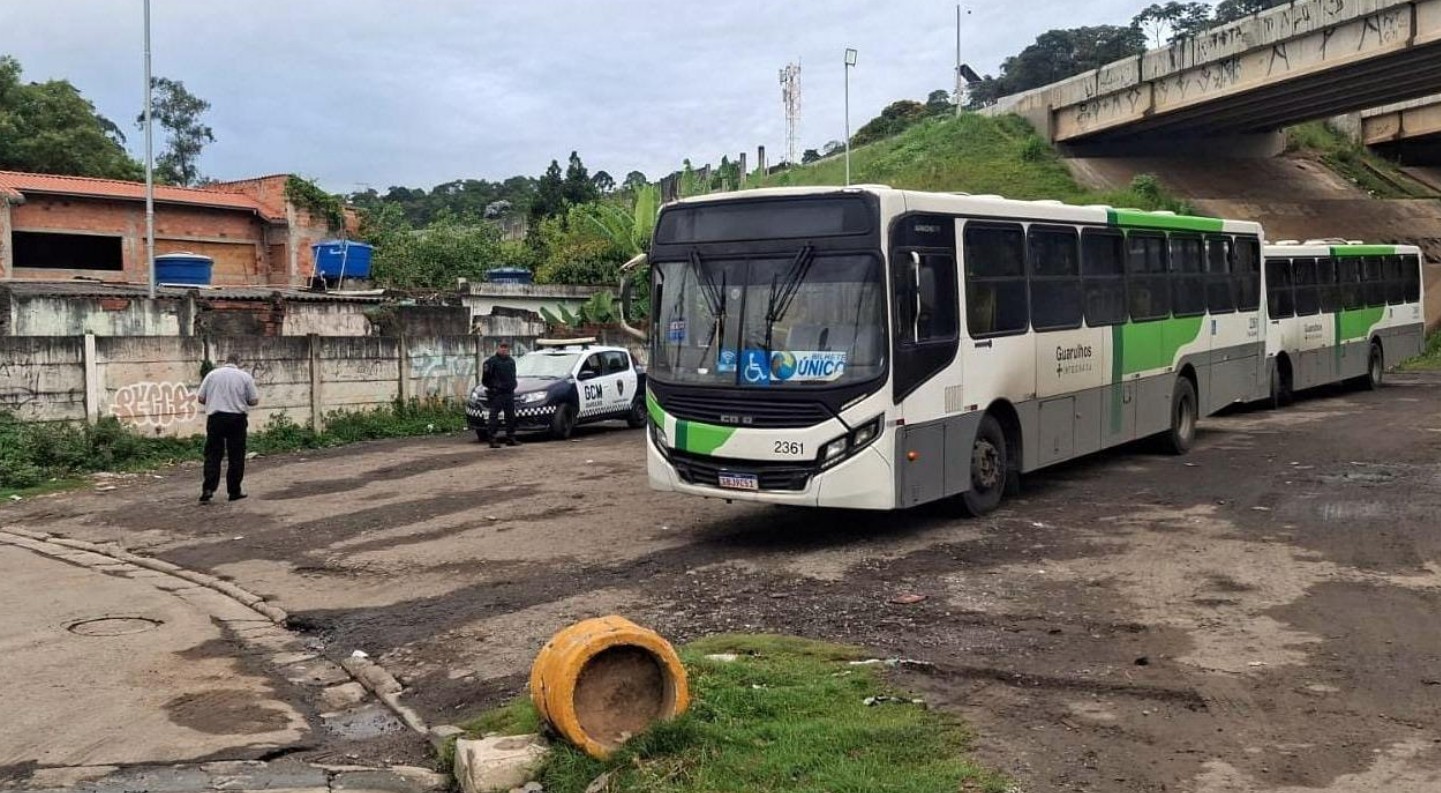 GCM DE GUARULHOS PRENDE TRÊS SUSPEITOS EM AÇÕES DISTINTAS NOS BAIRROS CIDADE SOBERANA E MORROS