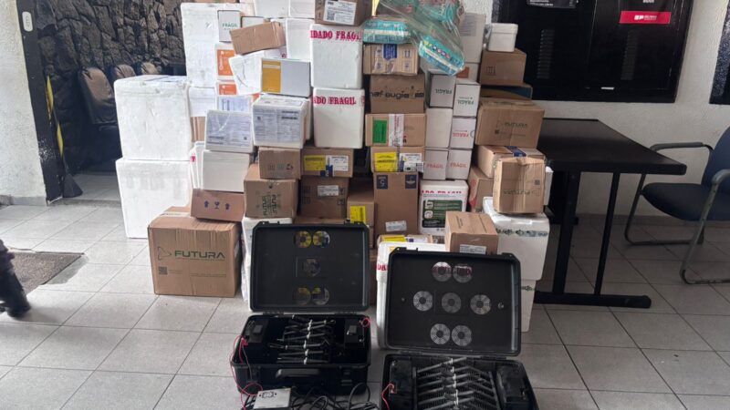 PM RECUPERA CARGA DE CANETAS EMAGRECEDORAS AVALIADA EM R$ 800 MIL EM ARUJÁ