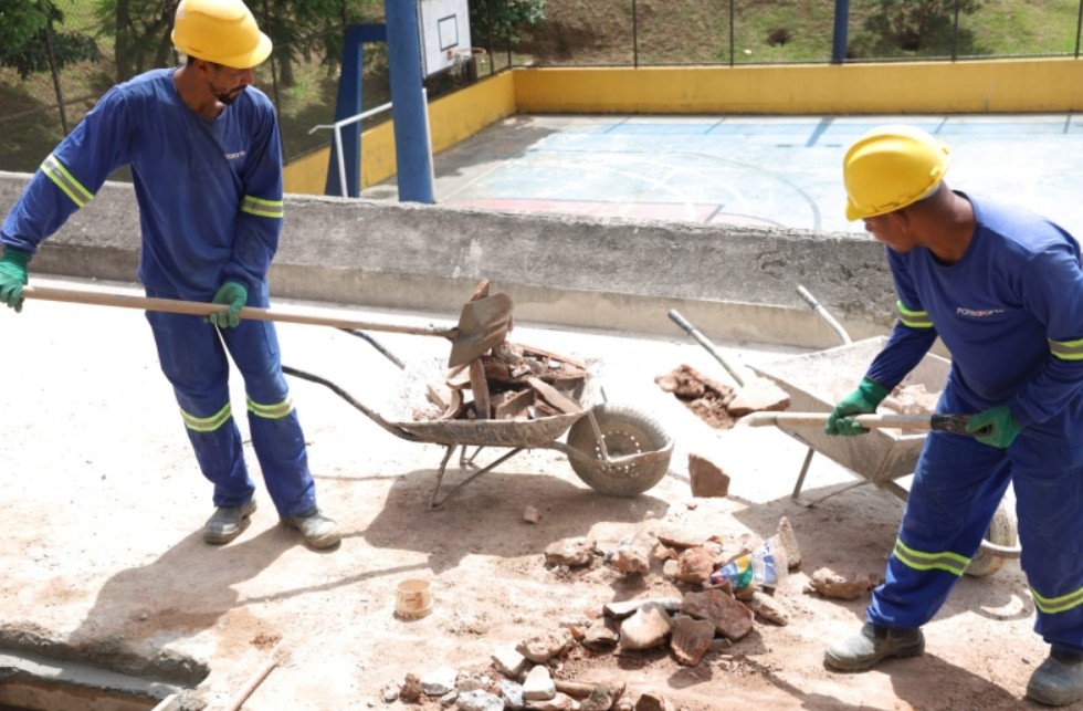 SANTO ANDRÉ INTENSIFICA MANUTENÇÕES E OBRAS EM ESCOLAS ANTES DA VOLTA ÀS AULAS NA REDE MUNICIPAL
