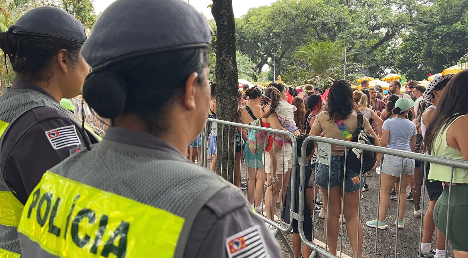 CARNAVAL DE SP TEM 23 PRESOS E APREENSÃO DE CERCA DE 30 CELULARES NA CAPITAL