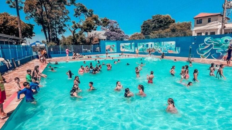 PISCINAS DOS CEUS DE GUARULHOS FUNCIONARÃO DURANTE TODO O CARNAVAL