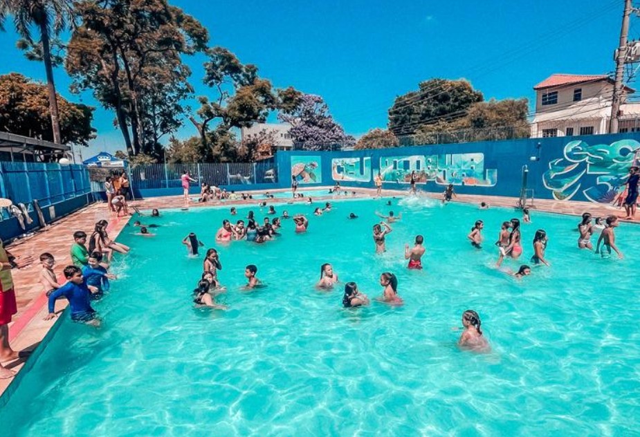 PISCINAS DOS CEUS DE GUARULHOS FUNCIONARÃO DURANTE TODO O CARNAVAL