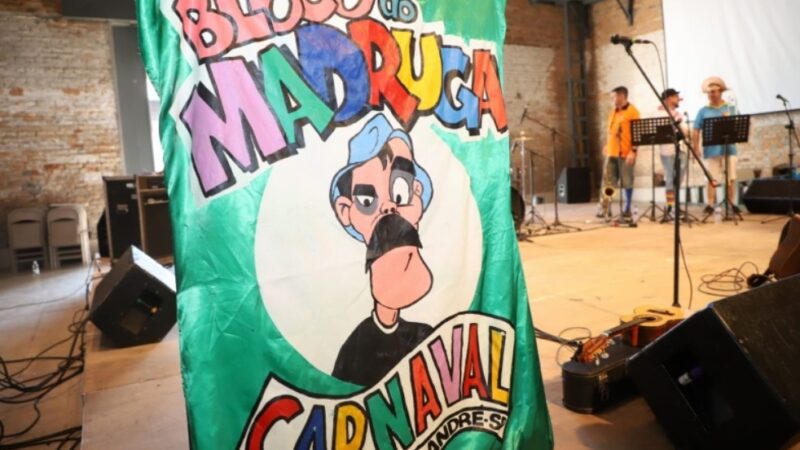 CINE THEATRO CARLOS GOMES RECEBE MATINÊ DE CARNAVAL GRATUITA EM SANTO ANDRÉ