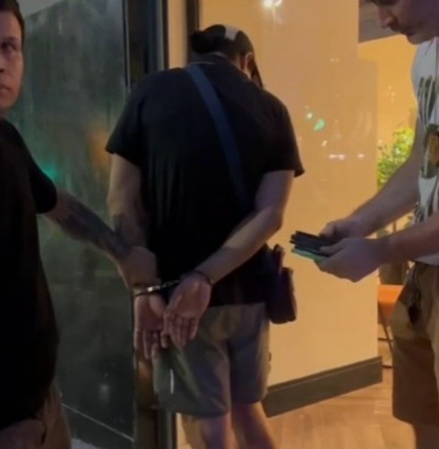 POLÍCIA CIVIL PRENDE HOMEM COM CINCO CELULARES FURTADOS EM BLOCO NA CONSOLAÇÃO