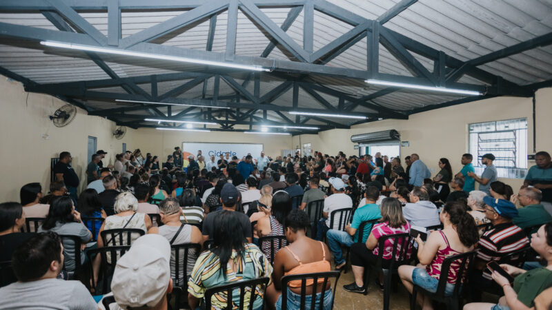 PREFEITURA DE SÃO BERNARDO ENTREGA 238 TÍTULOS DE PROPRIEDADE A MORADORES DO JARDIM JOÃO DE BARRO