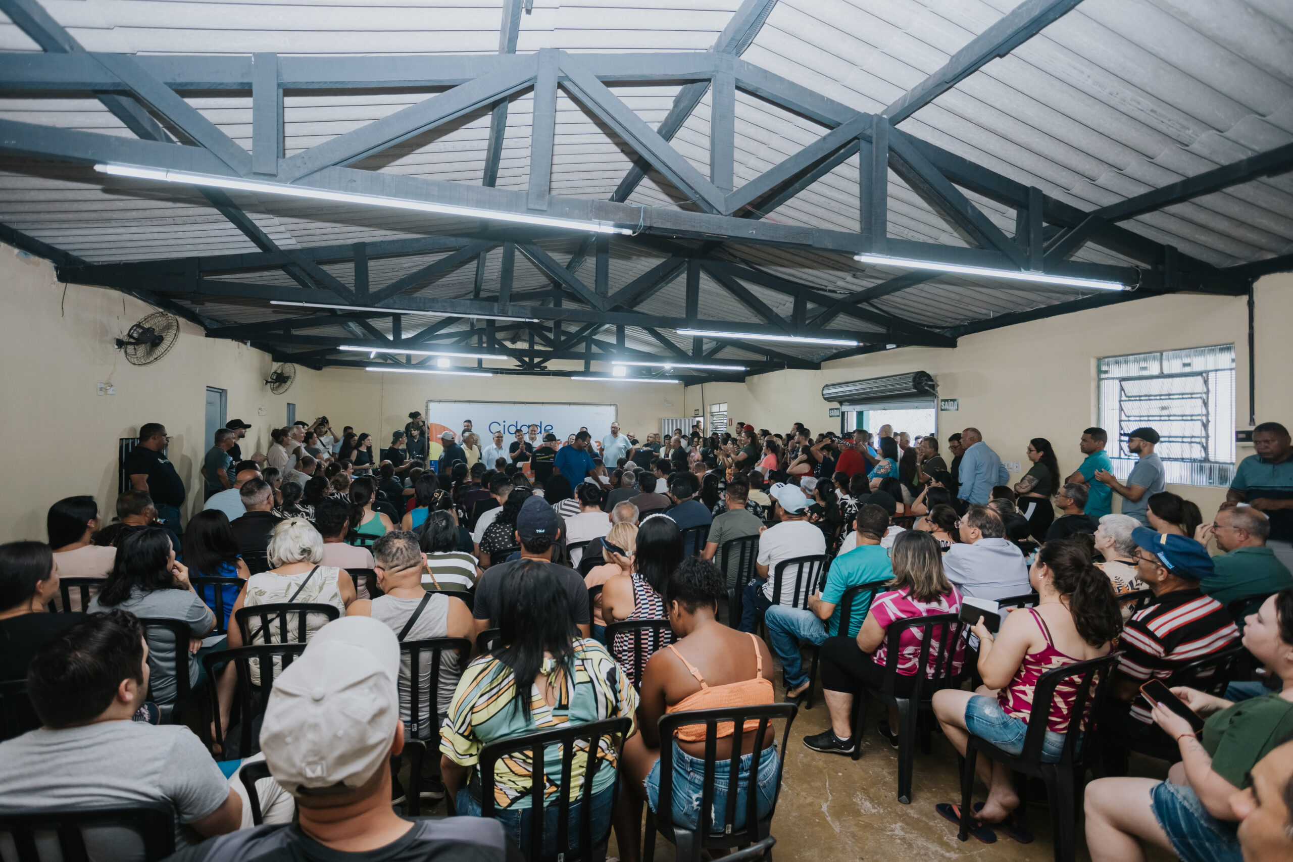 PREFEITURA DE SÃO BERNARDO ENTREGA 238 TÍTULOS DE PROPRIEDADE A MORADORES DO JARDIM JOÃO DE BARRO