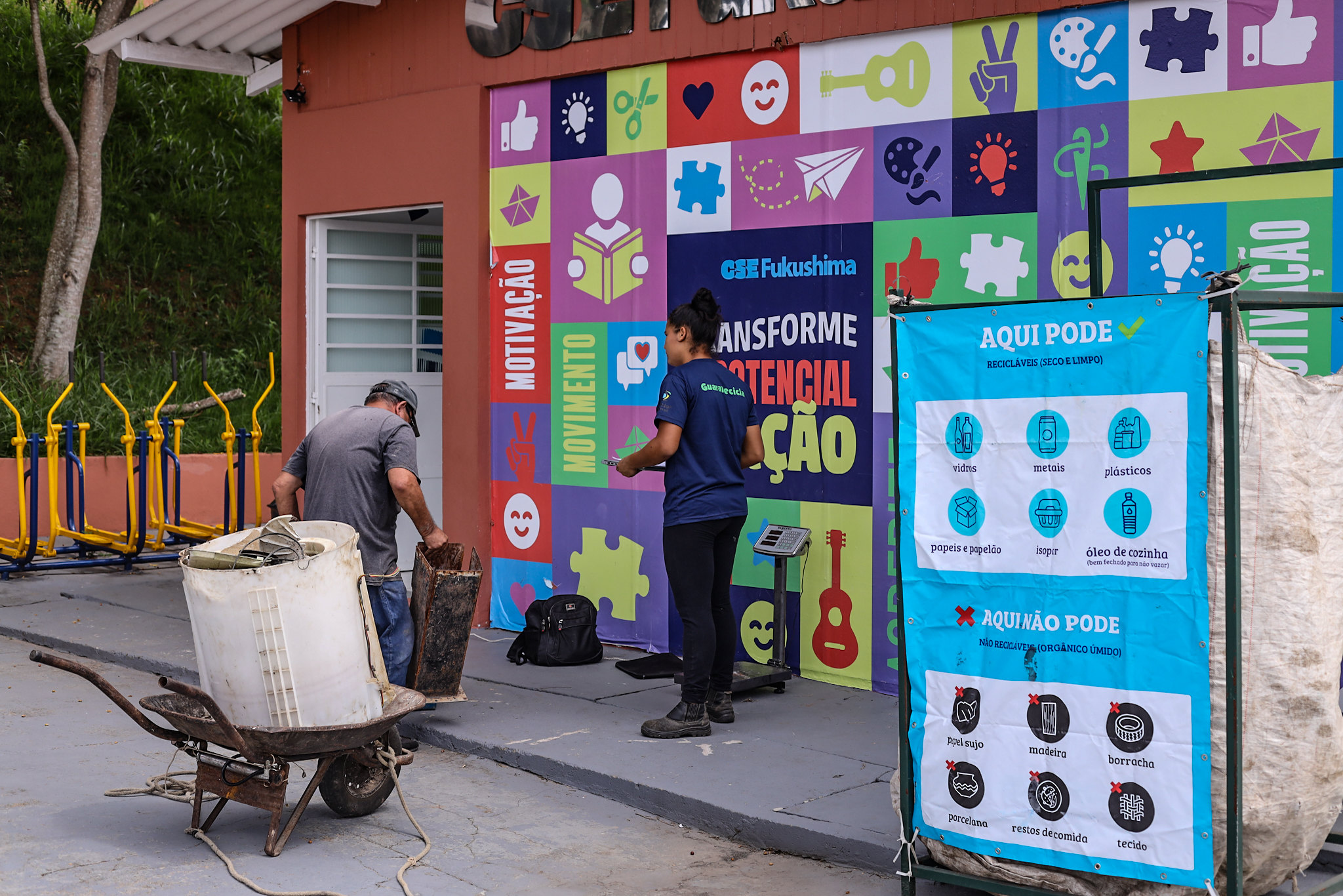 GUARAREMA REALIZA NOVA EDIÇÃO DE PROGRAMA QUE TROCA RECICLÁVEIS POR CESTAS BÁSICAS NESTA SEXTA-FEIRA