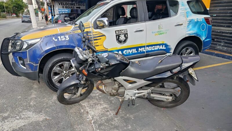 ROMU RECUPERA MOTO FURTADA E APREENDE ADOLESCENTE NO BAIRRO ASSUNÇÃO, EM SÃO BERNARDO