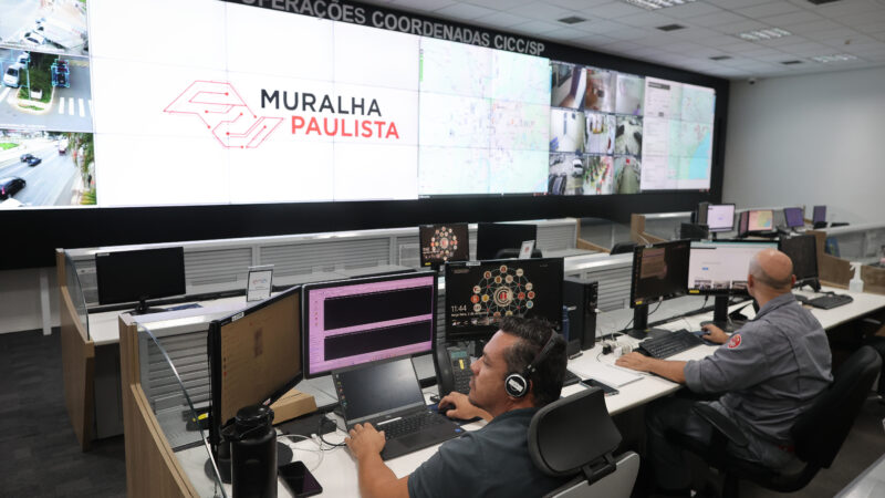 MURALHA PAULISTA AJUDA PM A PRENDER OITO PROCURADOS DURANTE O CARNAVAL EM SP