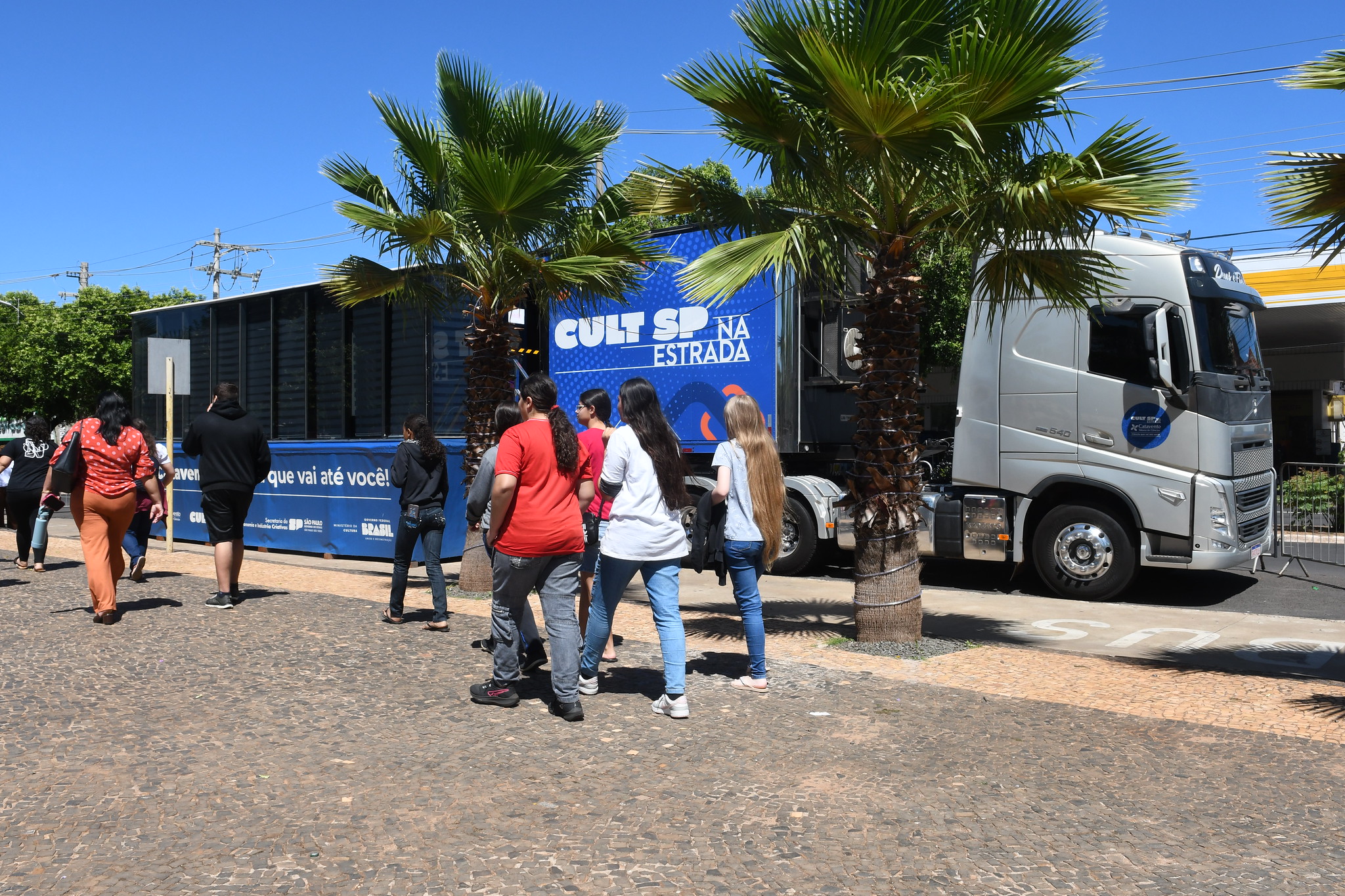 MUSEU CATAVENTO LEVA EXPERIÊNCIAS CIENTÍFICAS ITINERANTES A SANTOS