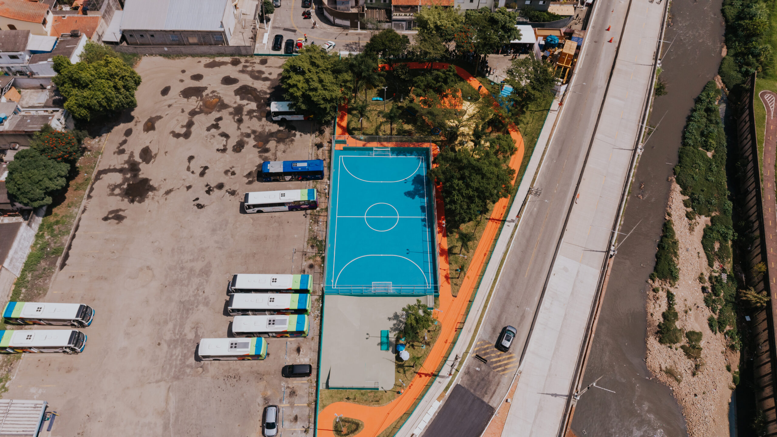 SÃO BERNARDO ENTREGA PRAÇA REVITALIZADA APÓS 30 ANOS NA REGIÃO CENTRAL