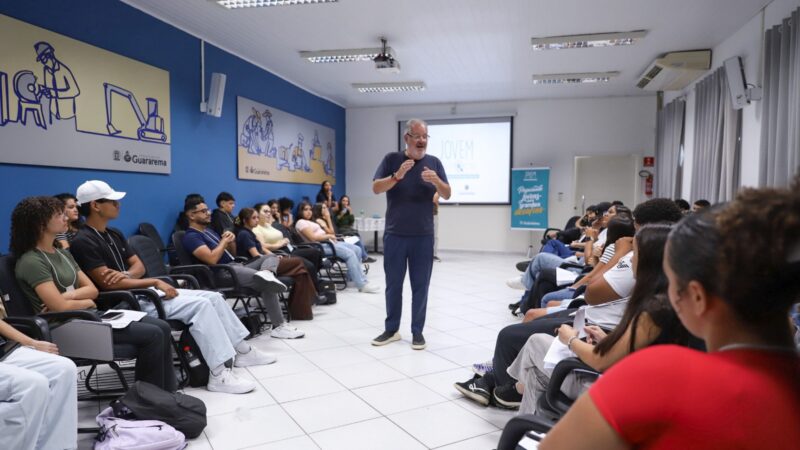 PROGRAMA “JOVEM EM FOCO” CAPACITA JOVENS PARA O PRIMEIRO EMPREGO EM GUARAREMA