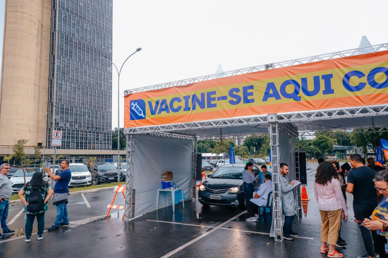 SÃO BERNARDO VACINA MAIS DE 30 MIL PESSOAS CONTRA A GRIPE EM OITO DIAS