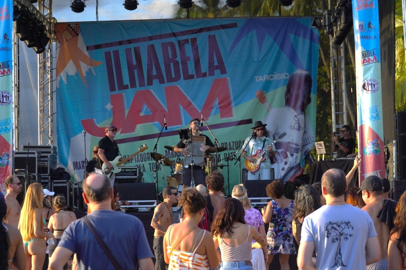 ILHABELA JAM REÚNE MÚSICOS E MOVIMENTA A PRAIA DO PEREQUÊ EM DOIS DIAS DE PROGRAMAÇÃO