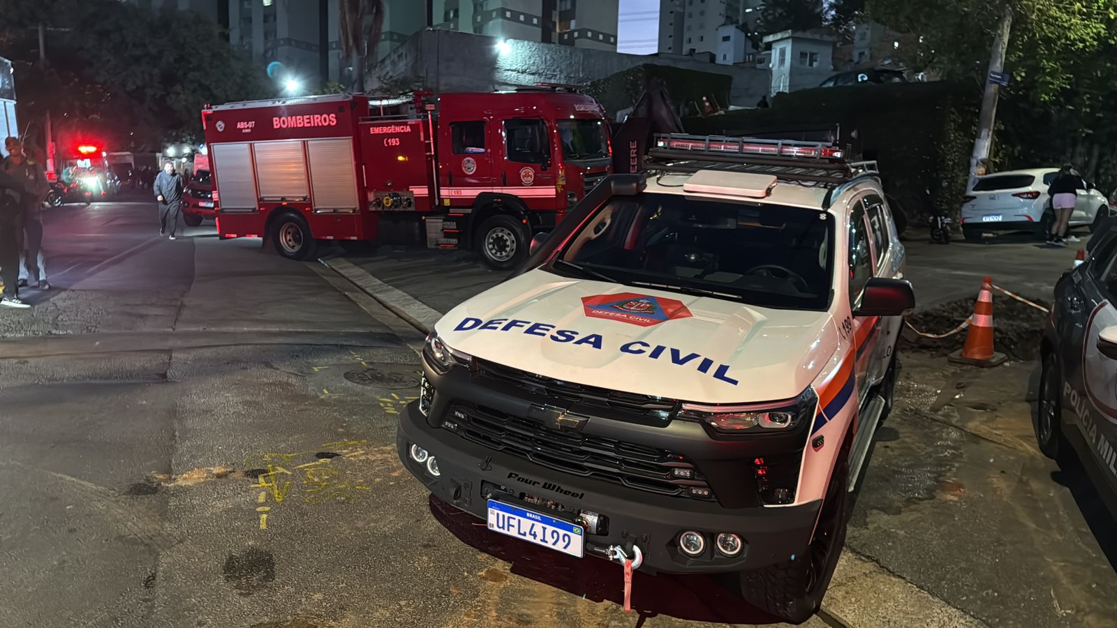 GOVERNO DE SP MOBILIZA APOIO A FAMÍLIAS ATINGIDAS POR EXPLOSÃO NO JAGUARÉ