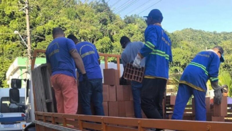 PREFEITURA DE SÃO SEBASTIÃO APREENDE MAIS DE 1,2MIL MATERIAIS DE CONSTRUÇÃO EM ÁREA IRREGULAR