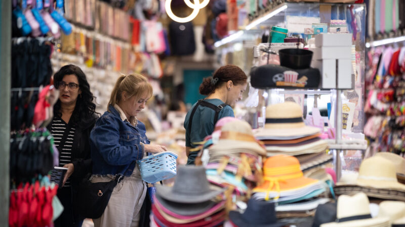 PROCON-SP APONTA ALTA DE ATÉ 15% NO PREÇO DE PERFUMES PARA O DIA DOS NAMORADOS