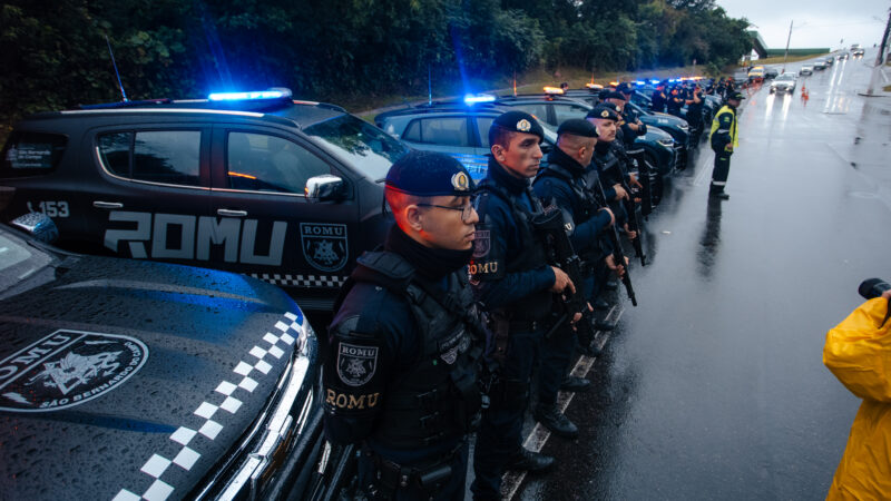 ROMU PRENDE MULHER POR TRÁFICO DE DROGAS E APREENDE MAIS DE 100 PORÇÕES DE ENTORPECENTES EM SÃO BERNARDO