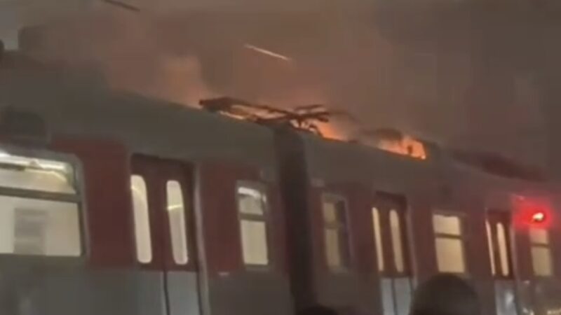 INCÊNDIO EM TREM INTERROMPE OPERAÇÃO DAS LINHAS 11, 12 E 13 NA MANHÃ DESTA QUINTA-FEIRA