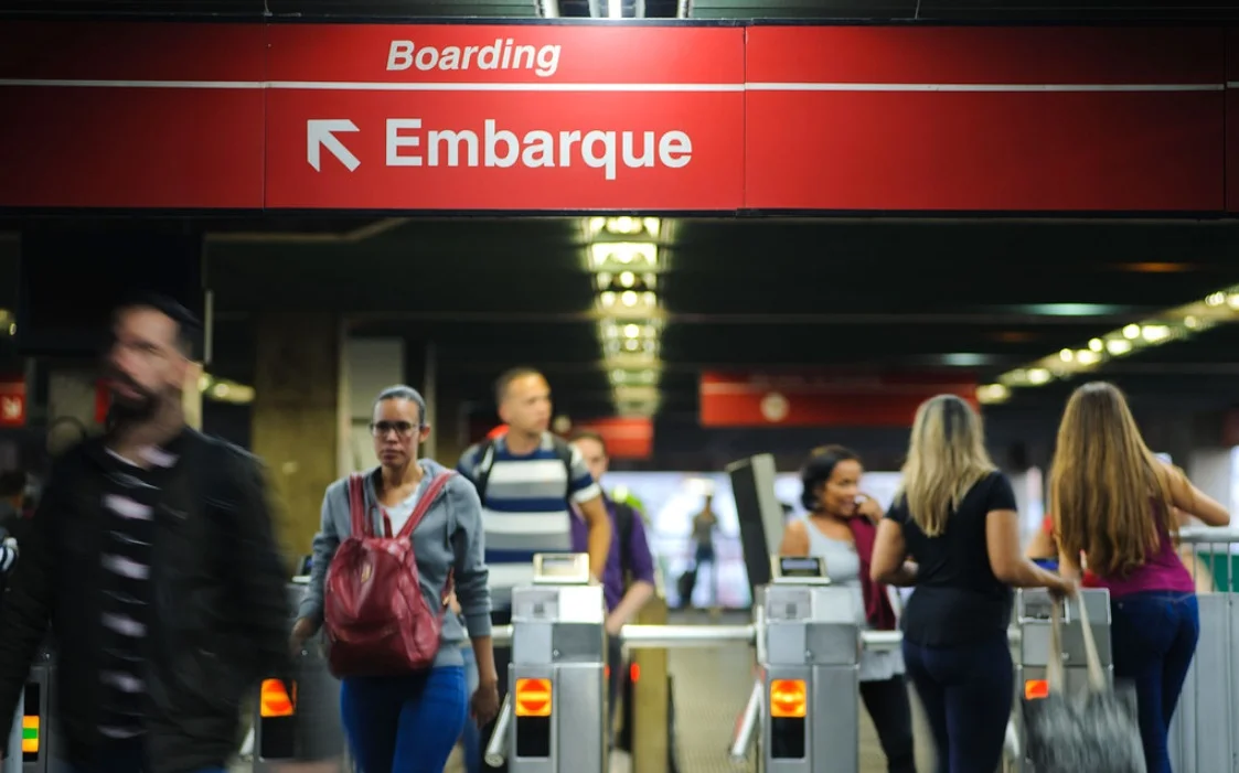 PARALISAÇÃO AFETA LINHAS DA CPTM E MUDA OPERAÇÃO DO TRANSPORTE SOBRE TRILHOS EM SÃO PAULO