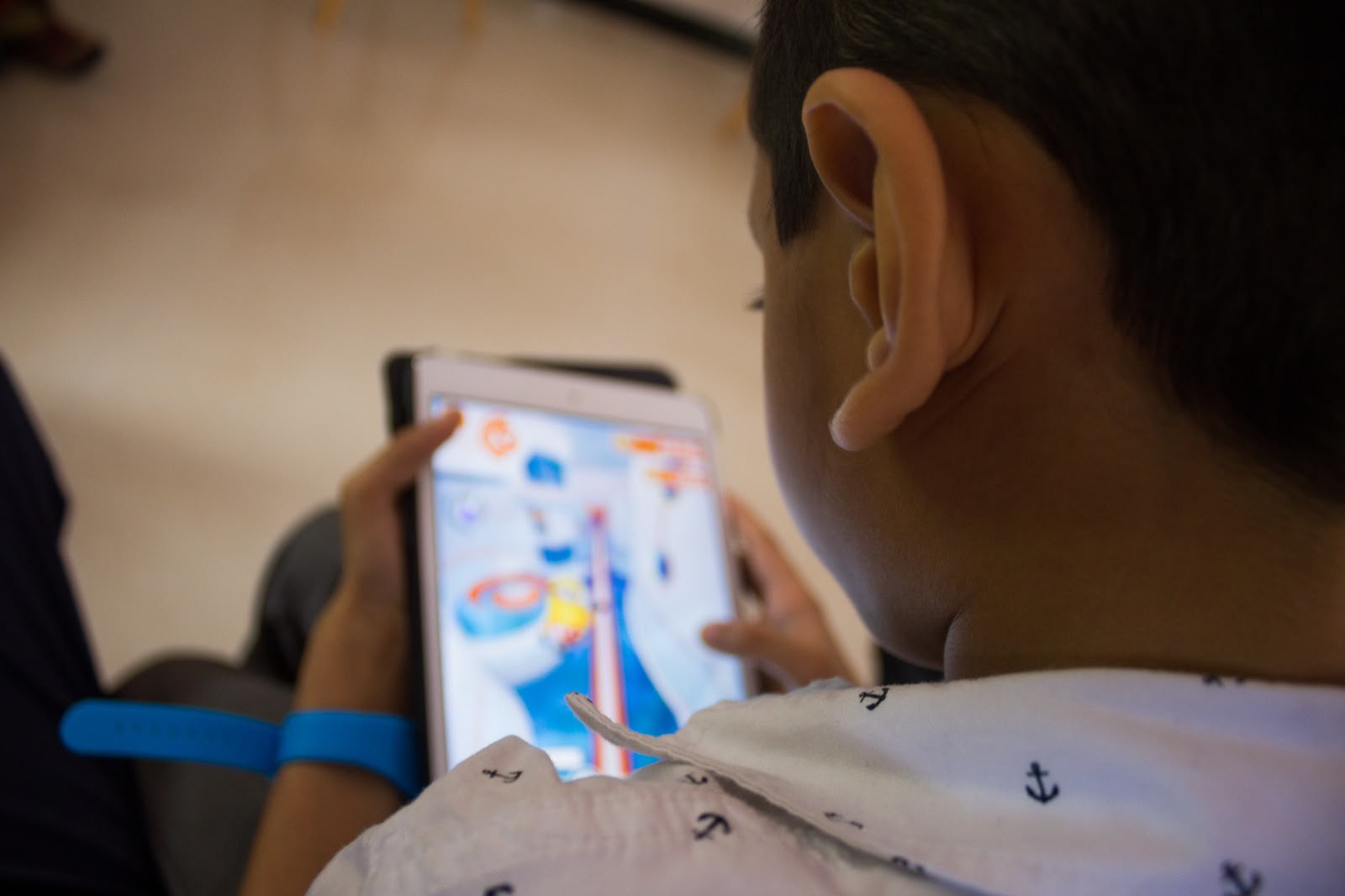 IA JÁ FAZ PARTE DA ROTINA DOS ESTUDANTES E AMPLIA DEBATE SOBRE O PAPEL DAS ESCOLAS