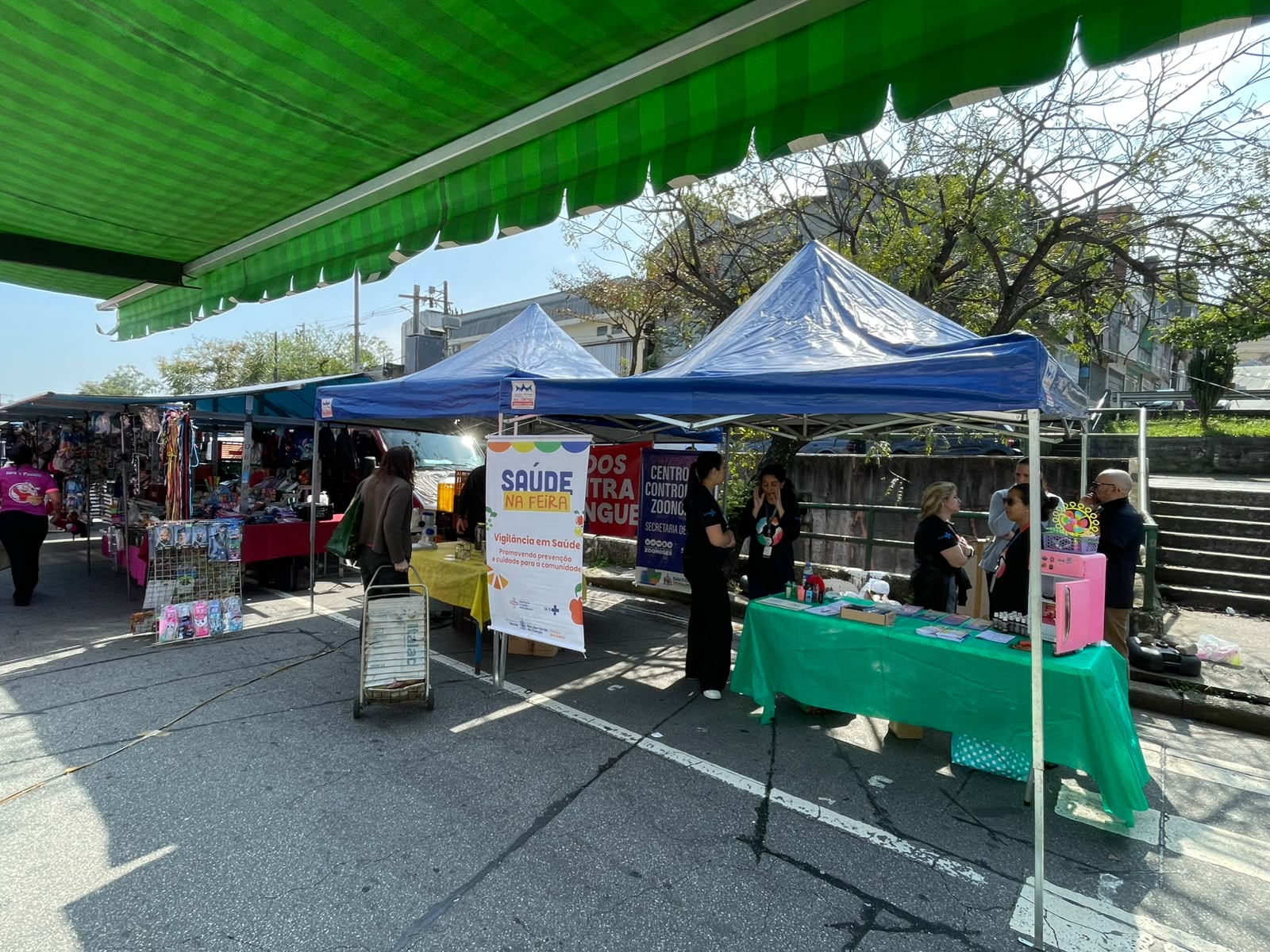 AÇÃO SAÚDE NA FEIRA ATENDE MAIS DE 200 PESSOAS NO ALVES DIAS