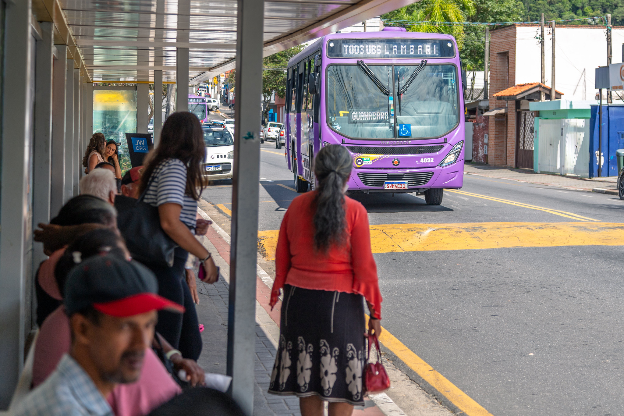 GUARAREMA AMPLIA HORÁRIOS DE ÔNIBUS GRATUITOS NO SEGUNDO TURNO DAS ELEIÇÕES